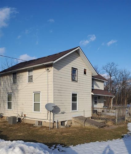5321 S County Road D, Afton, WI 53501